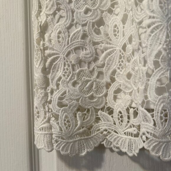 ⭐️$5, spend over $20 - Forever 21 white floral lace pencil skirt - Picture 5 of 15